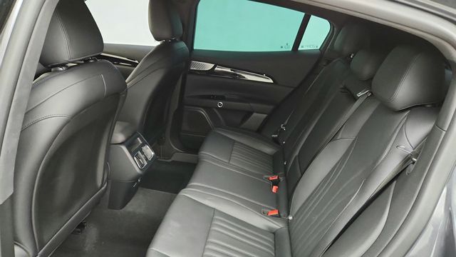 2023 Maserati Grecale Modena AWD with Piano Black Wood Trim - 22947384 - 21