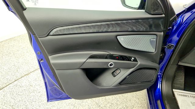 2023 Maserati Grecale Modena AWD w/ Techssistance Pkg & Surround View Camera - 23022518 - 10