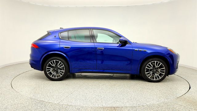2023 Maserati Grecale Modena AWD w/ Techssistance Pkg & Surround View Camera - 23022518 - 3