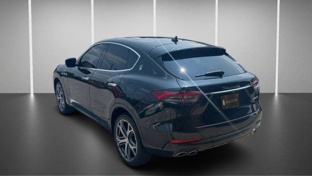 2023 Maserati Levante GT - 23054042 - 10