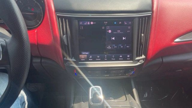 2023 Maserati Levante GT - 23054042 - 19