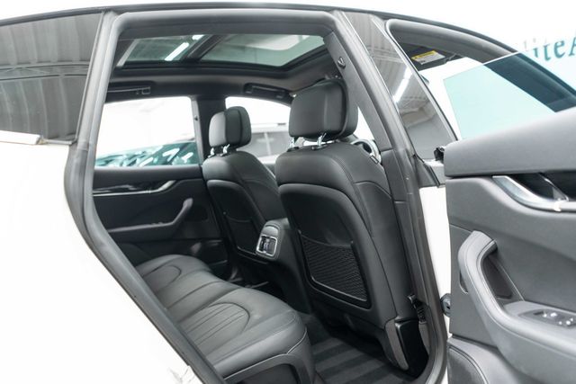 2023 Maserati Levante GT AWD - 23092148 - 11