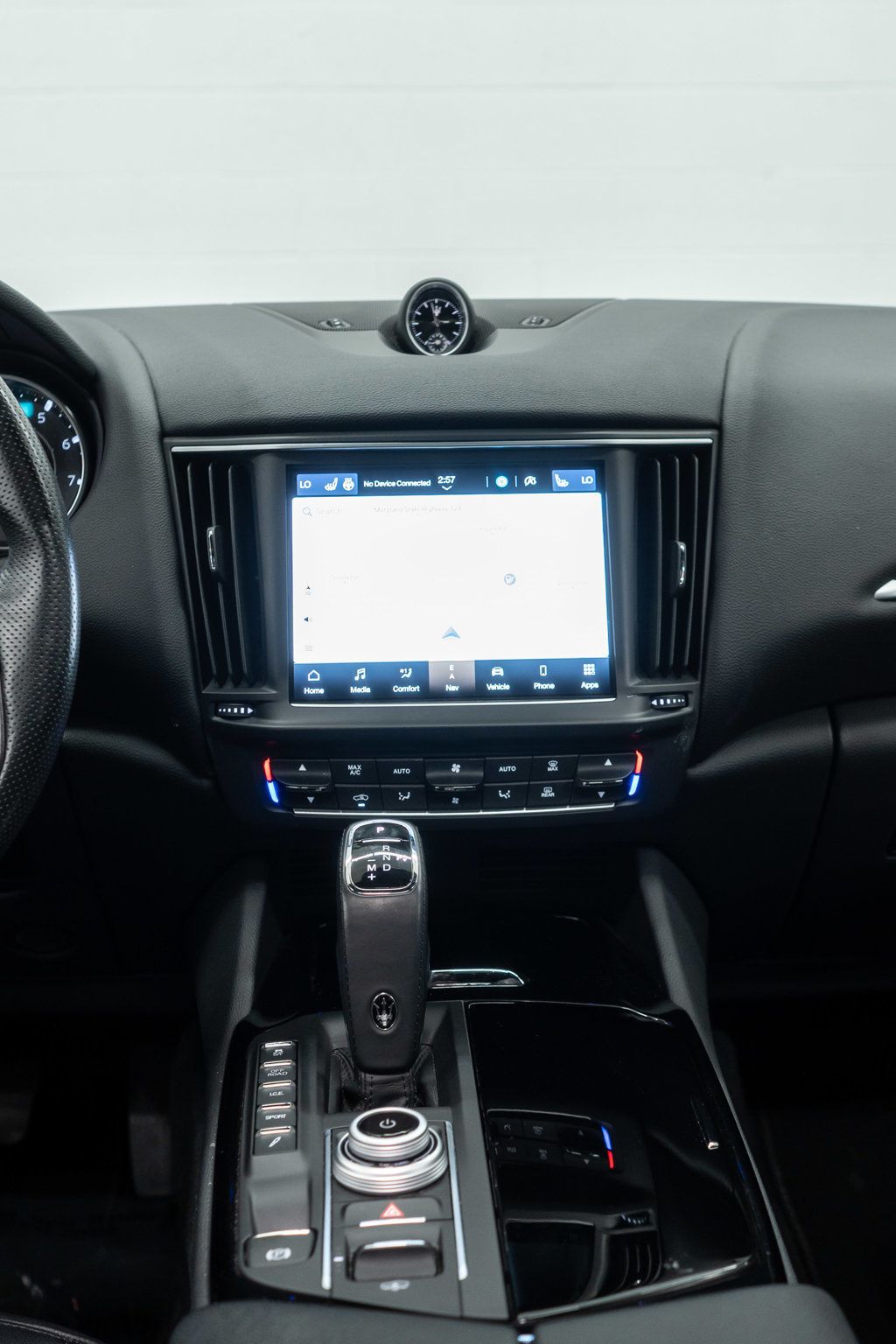Maserati Levante photo 22