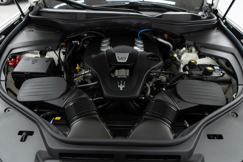 Maserati Levante photo 40