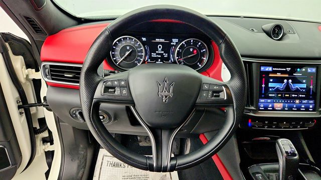 2023 Maserati Levante GT AWD w/ Premium harman/kardon 900W Audio & Red Leather - 23002211 - 13