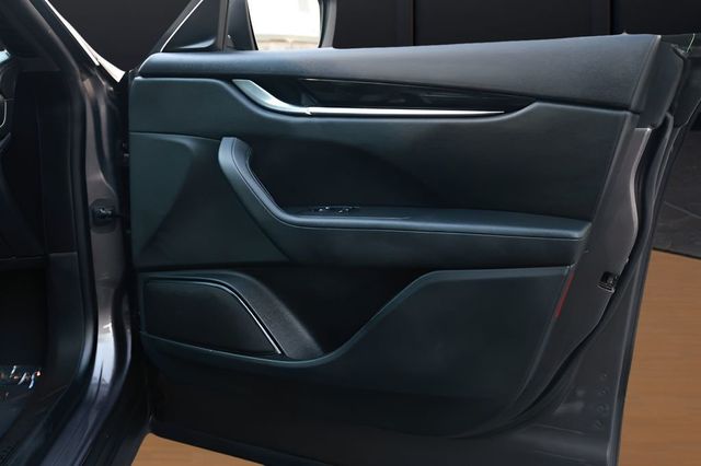 2023 Maserati Levante Modena - 23078947 - 23