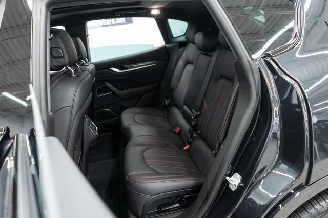 2023 Maserati Levante Modena AWD - 23039780 - 28