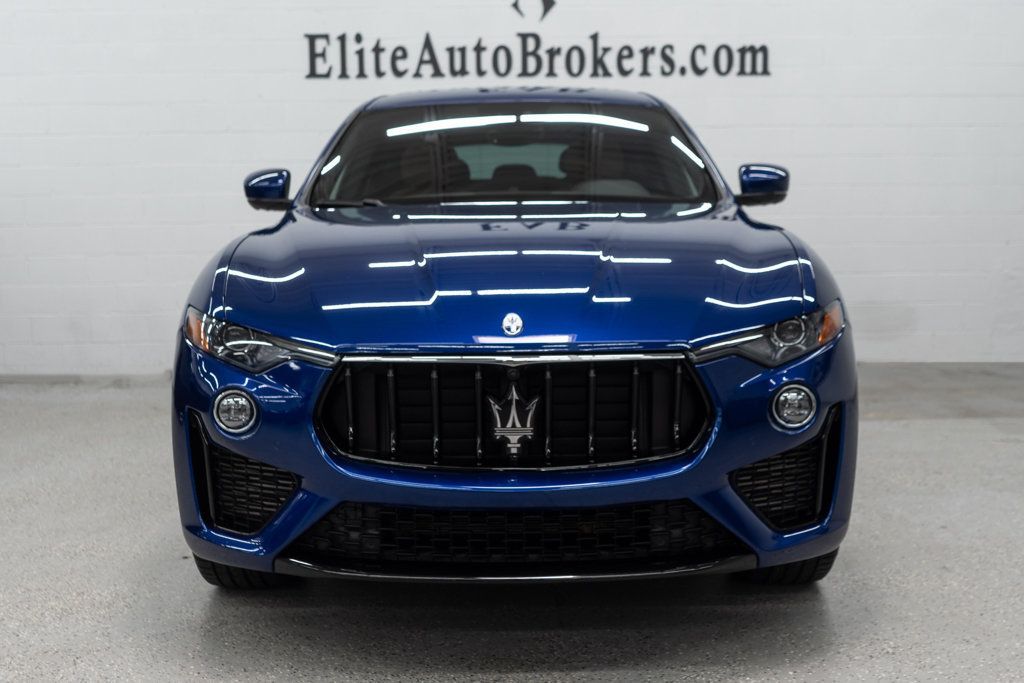 Maserati Levante photo 3