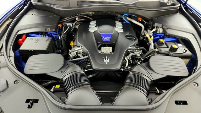 2023 Maserati Levante Modena AWD - 22973908 - 27