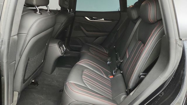 2023 Maserati Levante Modena AWD with Full Natural Drilled Leather & 21'' Wheels - 22941011 - 21