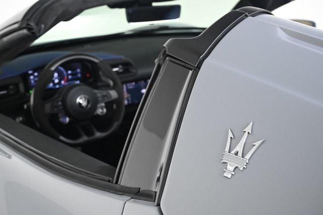 2023 Maserati MC20 Cielo Convertible - 22634587 - 25