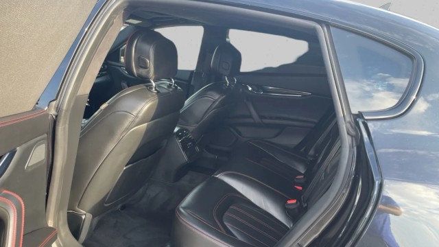 2023 Maserati Quattroporte Modena Q4 - 23037648 - 17
