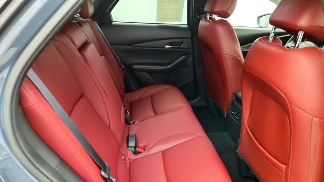 2023 Mazda CX-30 2.5 S Carbon Edition AWD w/ Red Leather & Moonroof - 23090456 - 22