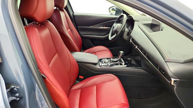 2023 Mazda CX-30 2.5 S Carbon Edition AWD w/ Red Leather & Moonroof - 23090456 - 23