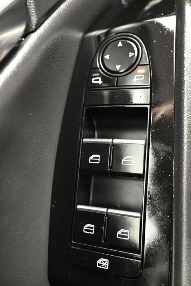 2023 Mazda CX-30 2.5 S Preferred Package AWD - 23082689 - 22