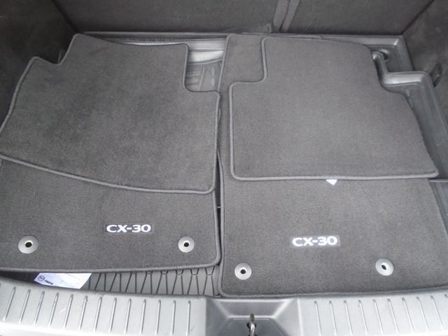 2023 Mazda CX-30 2.5 S Premium Package AWD - 22955656 - 40