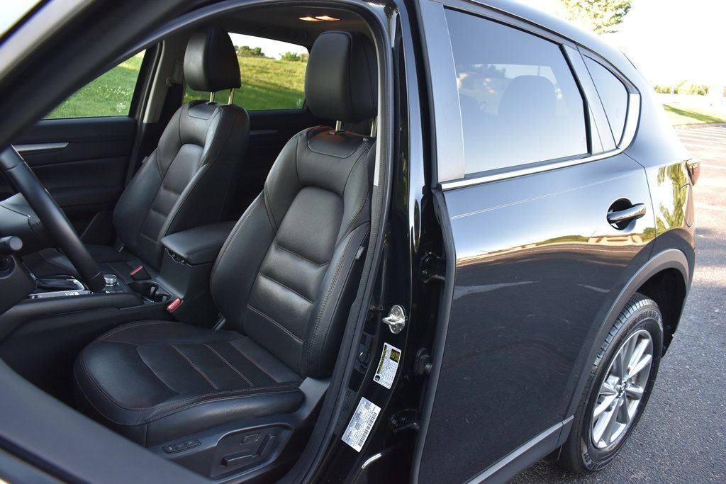 2023 Mazda CX-5 2.5 S Preferred photo 4