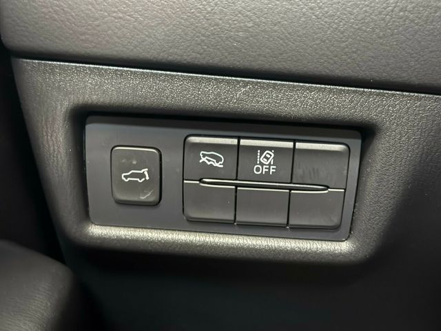 2023 Mazda CX-5 Preferred Pkg/AWD/Heated Leather Seats/Blind Spot Monitor - 23054189 - 16