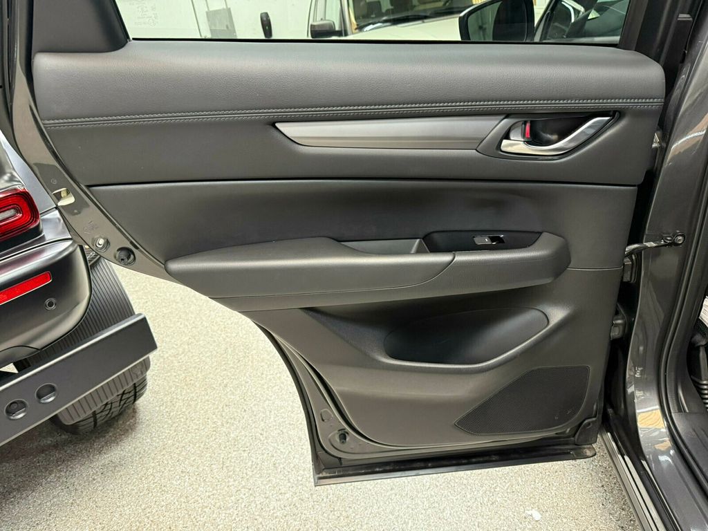 2023 Mazda CX-5 Preferred Pkg/AWD/Heated Leather Seats/Blind Spot Monitor - 23054189 - 20