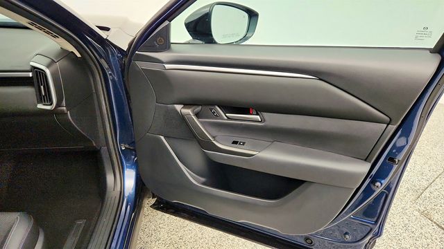 2023 Mazda CX-50 2.5 S Preferred Plus Package AWD - 23008198 - 25