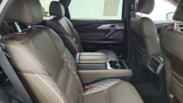 2023 Mazda CX-9 Signature AWD - 23044982 - 23