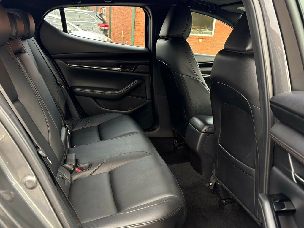 2023 Mazda Mazda3 Hatchback 2.5 S Preferred Automatic FWD - 22975888 - 14