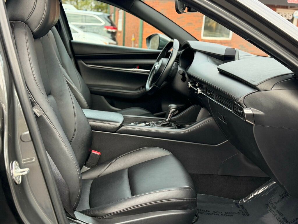 2023 Mazda Mazda3 Hatchback 2.5 S Preferred Automatic FWD - 22975888 - 18