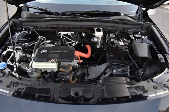 2023 Mazda MX-30 EV Premium Plus Package FWD - 22962636 - 11