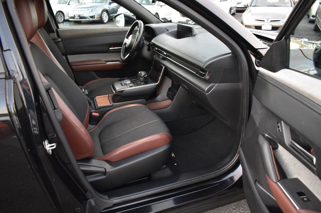 2023 Mazda MX-30 EV Premium Plus Package FWD - 22962636 - 18