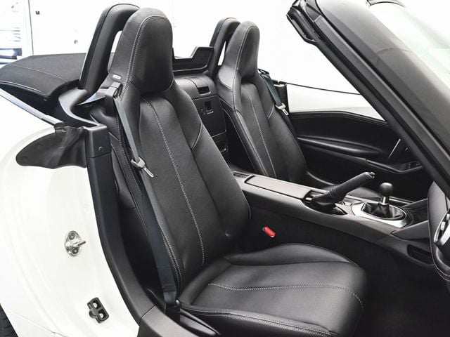 2023 Mazda MX-5 Miata Grand Touring - 23021055 - 32