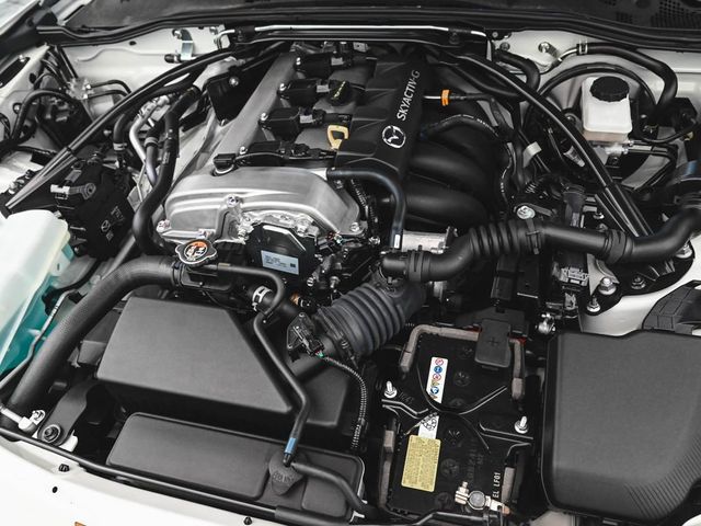 2023 Mazda MX-5 Miata Grand Touring - 23021055 - 36