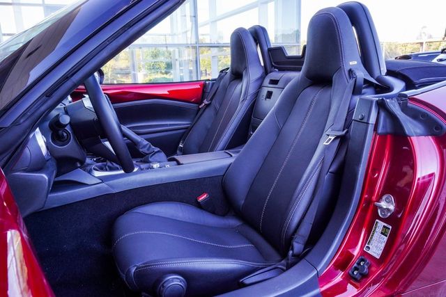 2023 Mazda MX-5 Miata Grand Touring Manual - 22929774 - 28