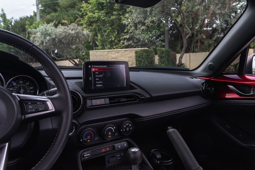 2023 Mazda MX-5 Miata Miata RF photo 17