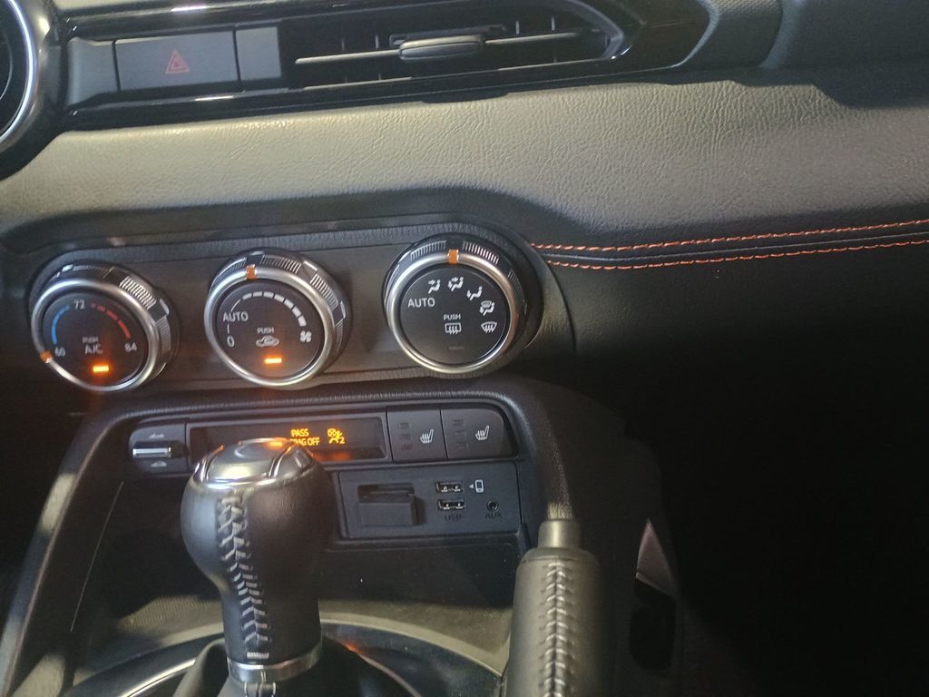 2023 Mazda MX-5 Miata RF Grand Touring 1 Owner Clean Carfax 490 Miles Factory Warranty - 22962759 - 27