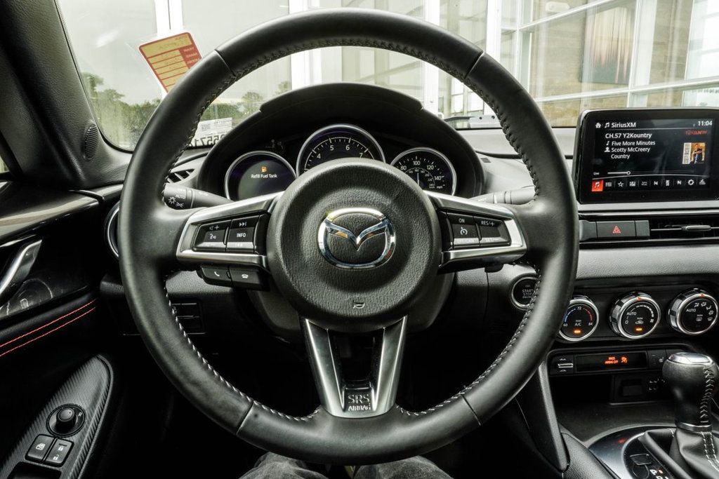 Mazda MX-5 photo 14