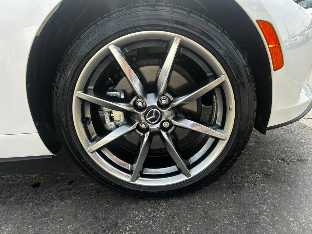2023 Mazda MX-5 Miata Miata RF photo 22