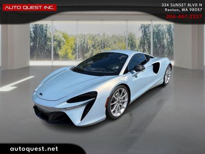 2023 McLaren Artura