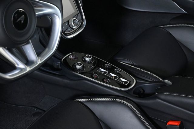 2023 McLaren GT Coupe - 22918857 - 13