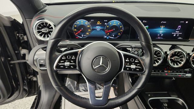 2023 Mercedes-Benz CLA CLA 250 4MATIC Coupe with AMG Line & Premium Pkgs + Heated Seats - 22974870 - 12