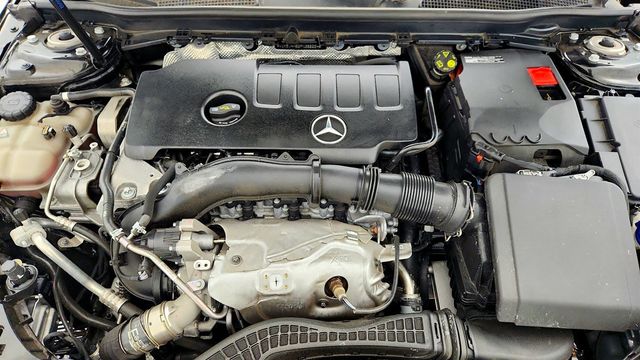 2023 Mercedes-Benz CLA CLA 250 4MATIC Coupe with AMG Line & Premium Pkgs + Heated Seats - 22974870 - 26