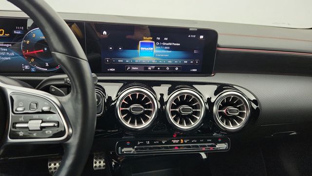2023 Mercedes-Benz CLA CLA 250 4MATIC Coupe with AMG Line & Premium Pkgs + Heated Seats - 22974870 - 32