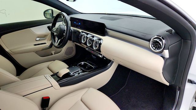 2023 Mercedes-Benz CLA CLA 250 Coupe w/ Premium Pkg, Multimedia Pkg & Parking Assist - 23065712 - 24