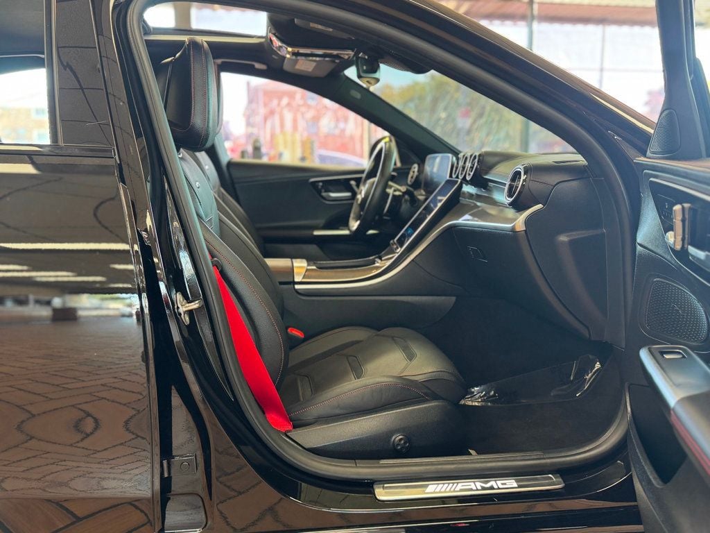 2023 Mercedes Benz C AMG 43 4MATIC Sedan photo 18