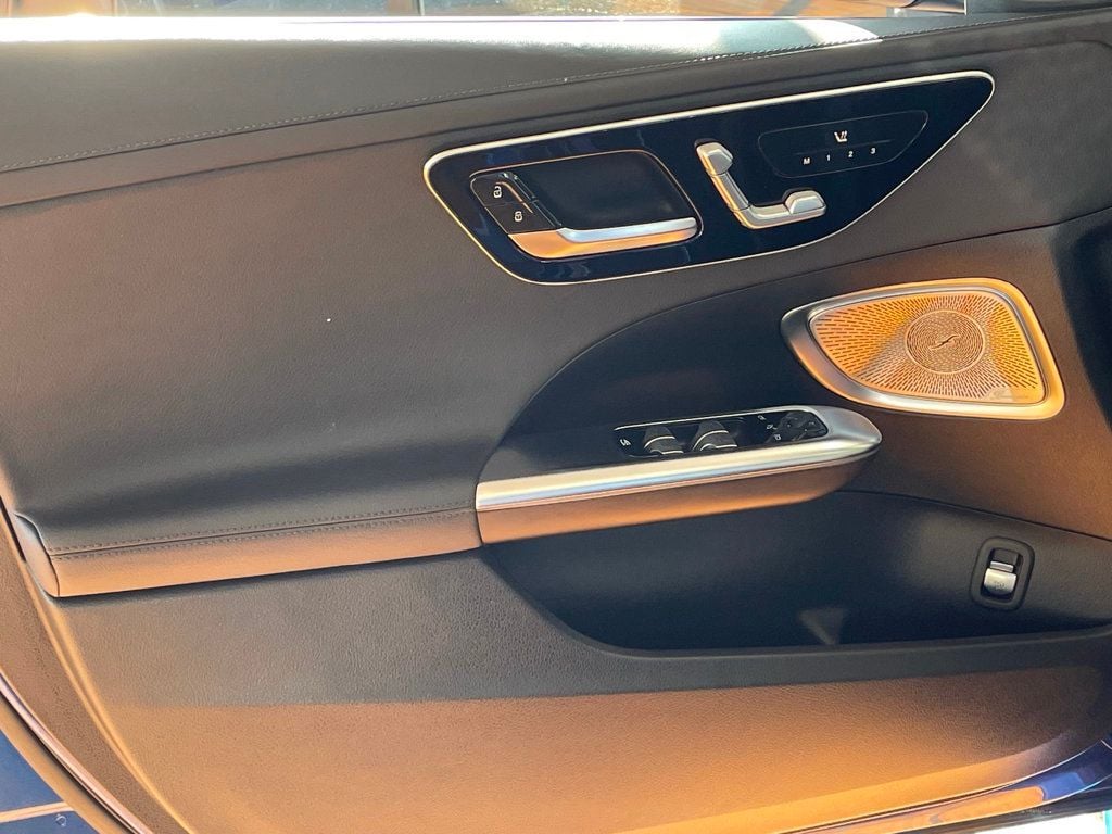 2023 Mercedes-Benz C-Class AMG C 43 4MATIC Sedan - 22958467 - 15