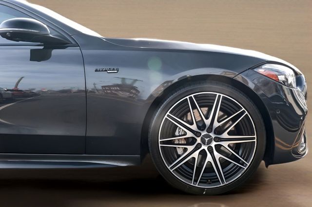 2023 Mercedes-Benz C-Class AMG C 43 4MATIC Sedan - 22999076 - 30