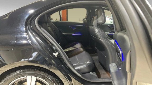 2023 Mercedes-Benz C-Class C 300 4MATIC Sedan - 22969577 - 12