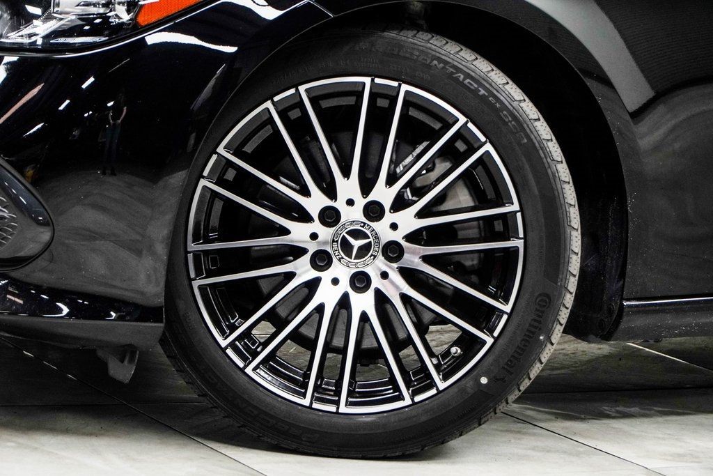 2023 Mercedes Benz C 300 4MATIC Sedan photo 3