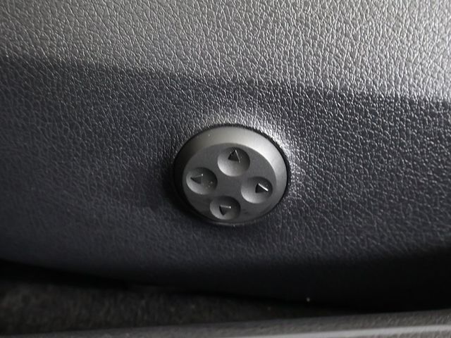 2023 Mercedes-Benz C-Class C 300 4MATIC Sedan - 22994570 - 35