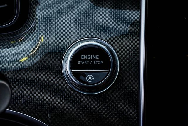 2023 Mercedes-Benz C-Class C 300 4MATIC Sedan - 23078238 - 25