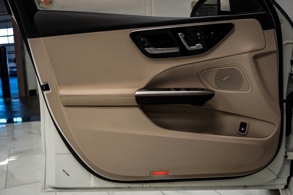 2023 Mercedes Benz C 300 Sedan photo 35